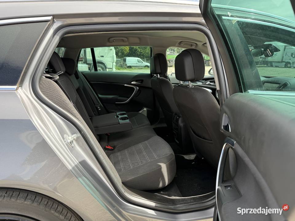 Opel Insignia 16 BENZYNA Zarejestrowana Długie Konin