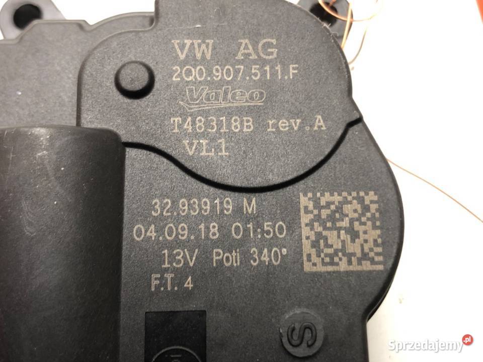 SILNIK NAGRZEWNICY VW 2Q0907511F GOLF VII osobowe Silniki