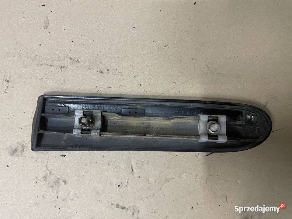 Listwa błotnika lewa granatowa avantgarde Rok produkcji 2003 Szczecin