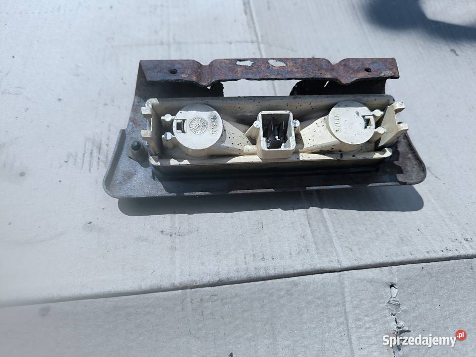 Fiat 126p lampa oswqietlenia tablicy Stalowa Wola sprzedam