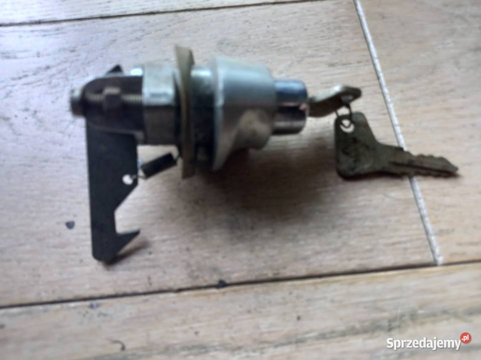 ZAMEK WARSZAWA WOŁGA