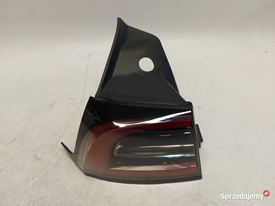 TESLA MODEL Y 2023r Lampa tył lewa