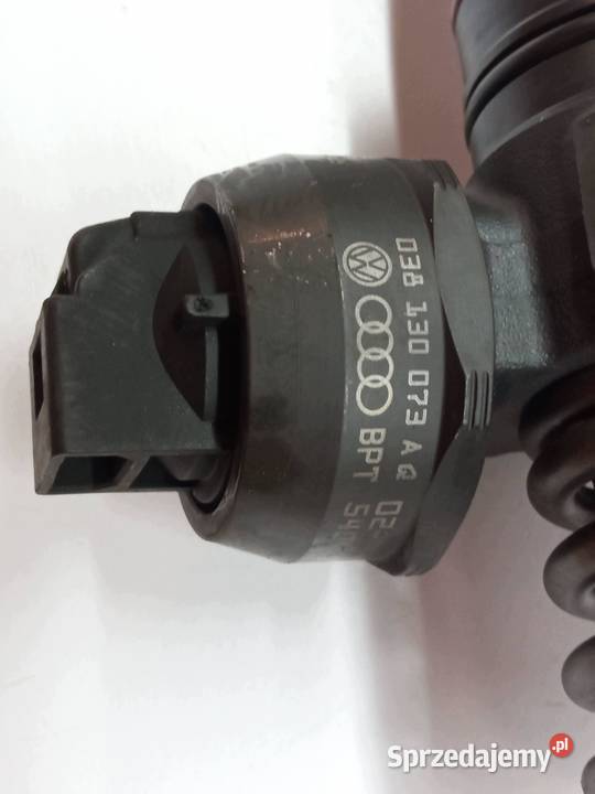 POMPOWTRYSKIWACZ 038130073AQ 0414720213 19 TDI Rok produkcji 2003 świętokrzyskie