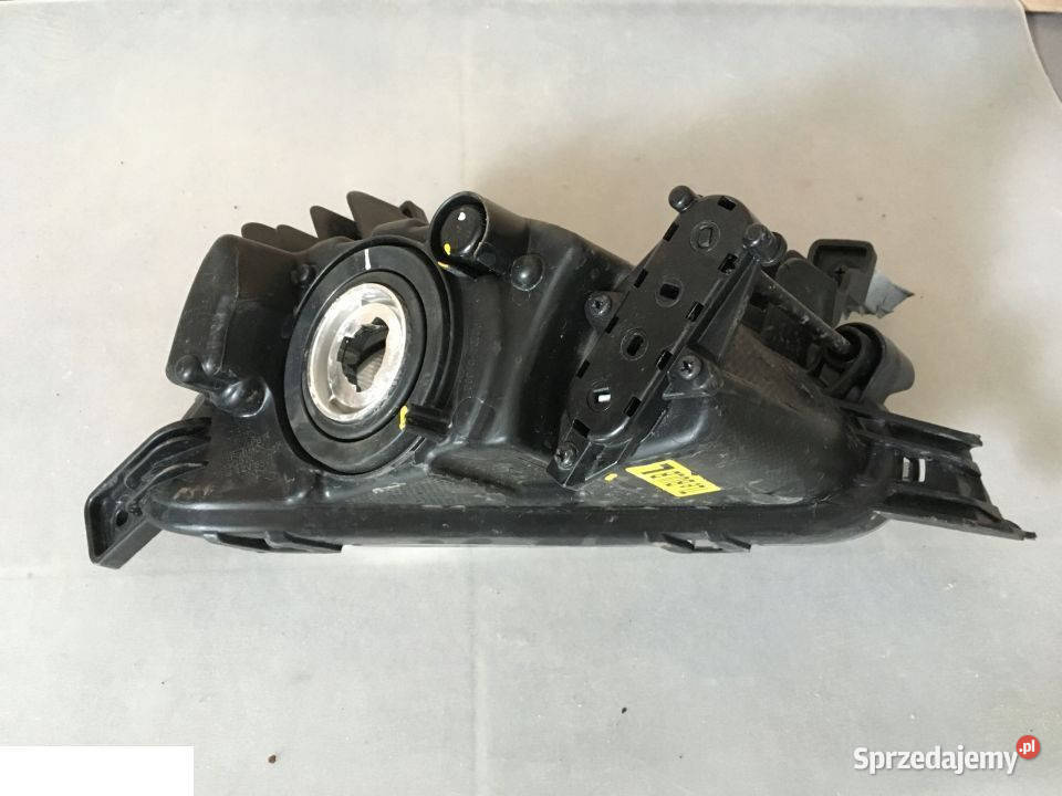 HYUNDAI i20 I20 2015 HALOGEN PRAWY PRZÓD Kozubszczyzna