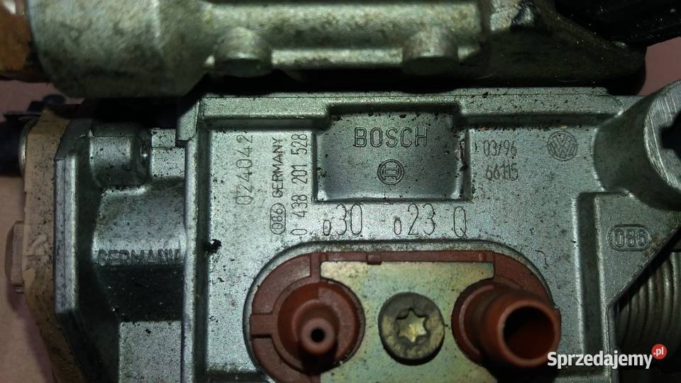 VW POLO 10 MONOWTRYSK WTRYSKIWACZ 0438201528 Bolesławiec