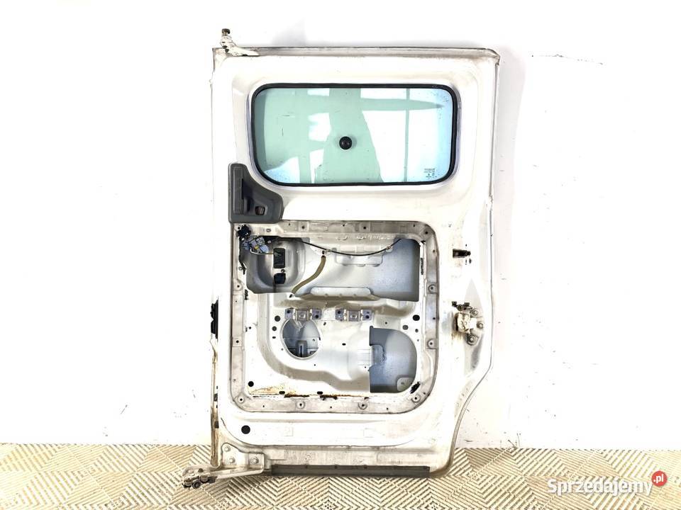DRZWI PRAWY TYŁ PRZESUWNE EZW NISSAN NV200 Motoryzacja