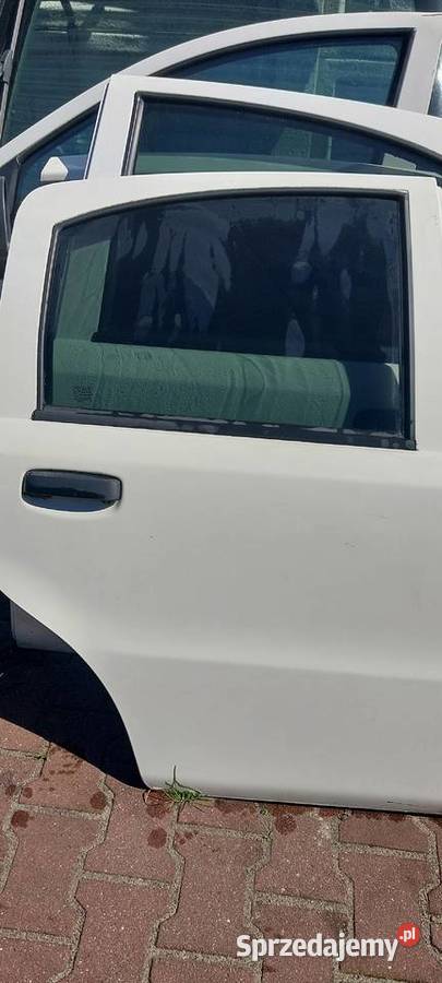 Drzwi prawy tyl Fiat Panda II LIFT 0912 białe Szczecin