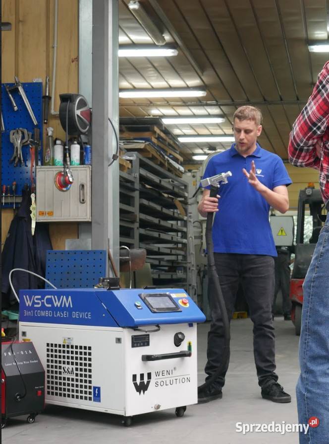 ZESTAW SPAWALNICZO LASEROWY 2000W STÓŁ PODAJNIK