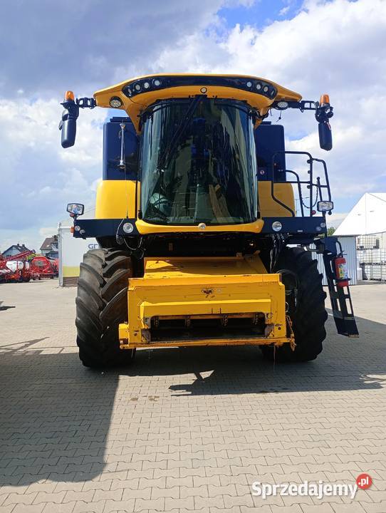 Kombajn Holland CH770 Ujazd