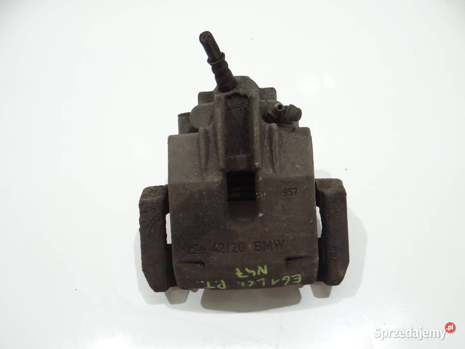 ZACISK HAMULCOWY PRAWY TYŁ BMW E60 E61 20D 4220 osobowe
