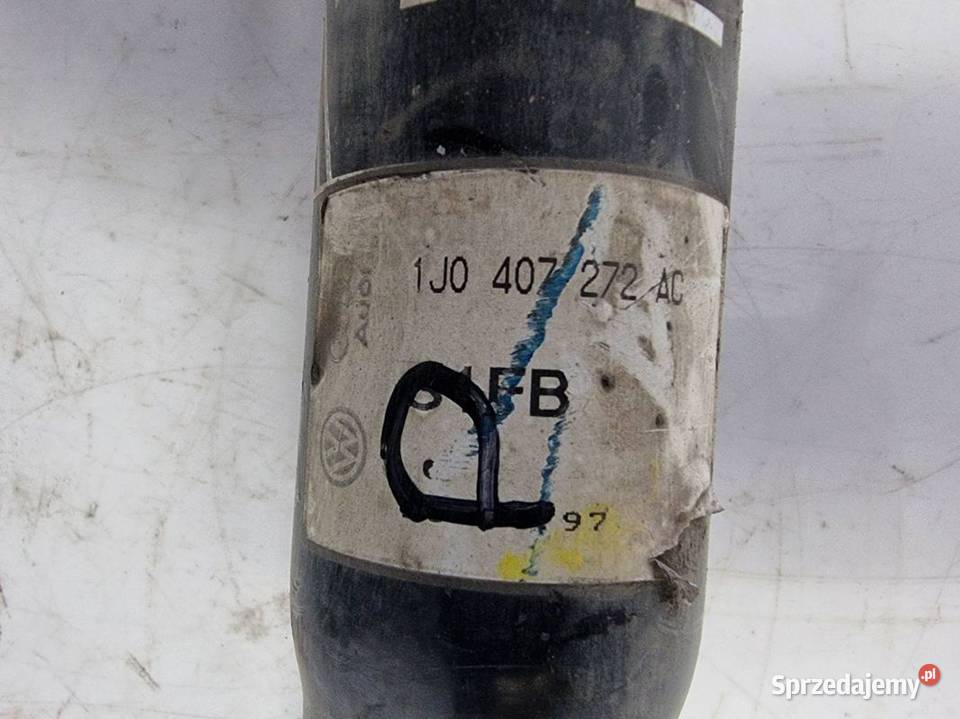 PÓŁOŚ PRAWA PRZÓD AUDI A3 8L 1J0407272AC Motoryzacja Lipno