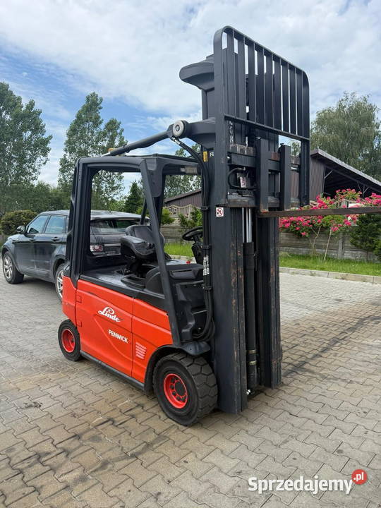 wózek widłowy elektryczny LINDE E2501 Triplex Działoszyn sprzedam