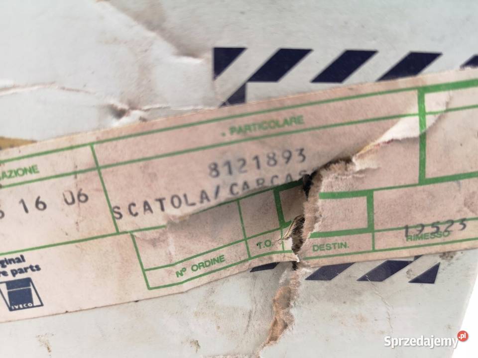 OSŁONA POKRYWA SKRZYNI FIAT 40 35 NC 8121893