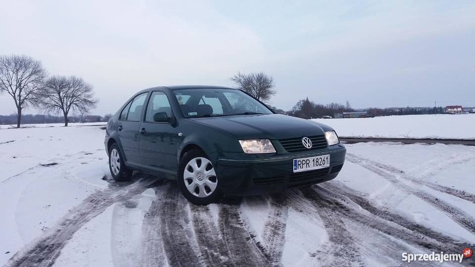 SPRZEDAM VW BORA 16 sr BENZYNAGAZ światła do jazdy dziennej