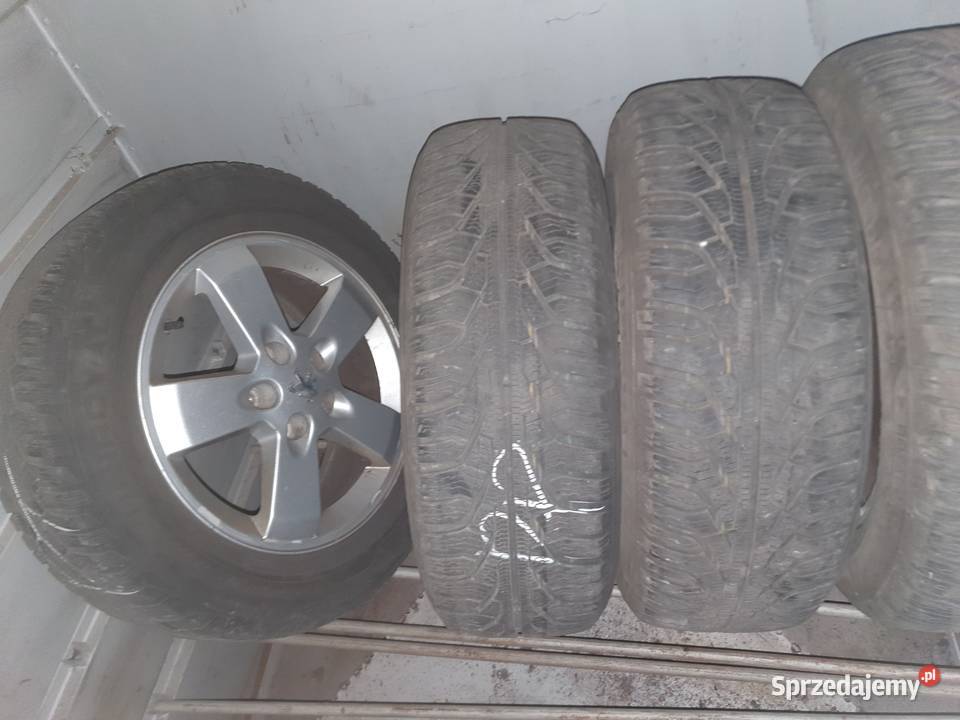 Koła z felgami opony zimowe Peugeot R16 205 60 Warszawa sprzedam