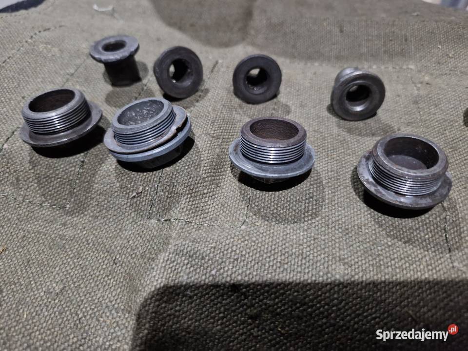 Junak M10 M07 elementy głowicy korki tuleje Pozostałe Grodzisk Mazowiecki