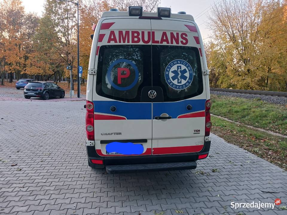 Volkswagen Crafter ambulanskaretka 2009 manualna Warszawa