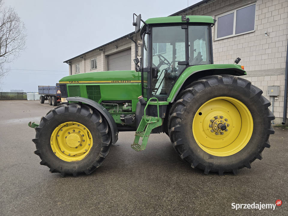 Ciągnik JOHN DEERE 7600 4x4 TUZ Pneumatyka