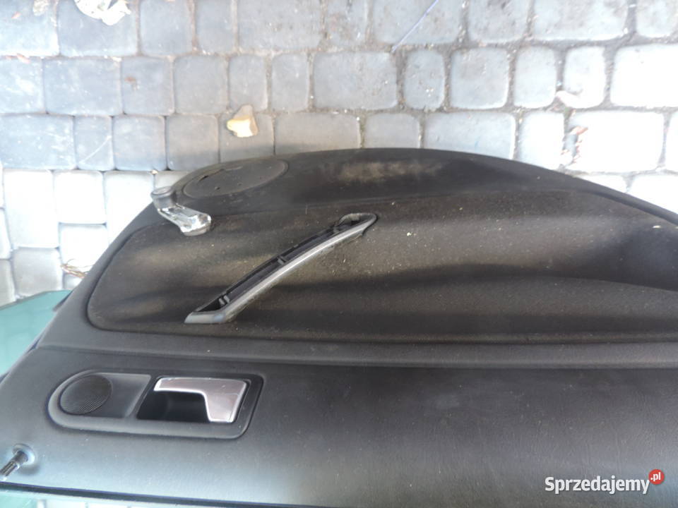 VW PASSAT B5 SEDAN DRZWI LEWY TYŁ LA5E Rok produkcji 1999 Nowy Sącz