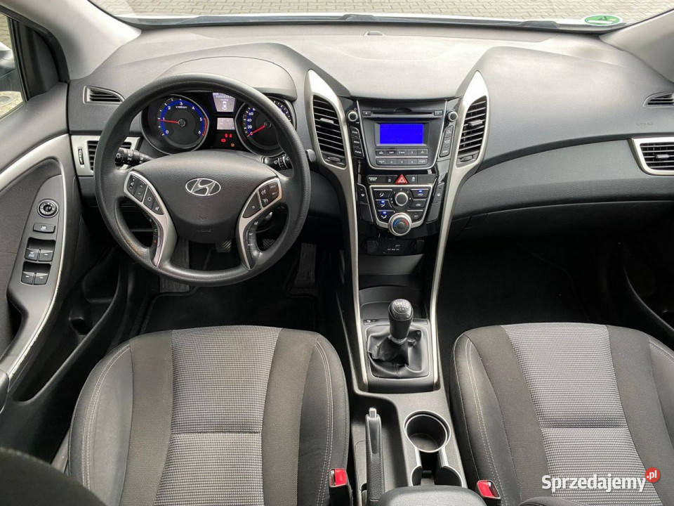 Hyundai i30 LEDklimatyzacja el szyby centralny Rok produkcji 2016 i30 Żory