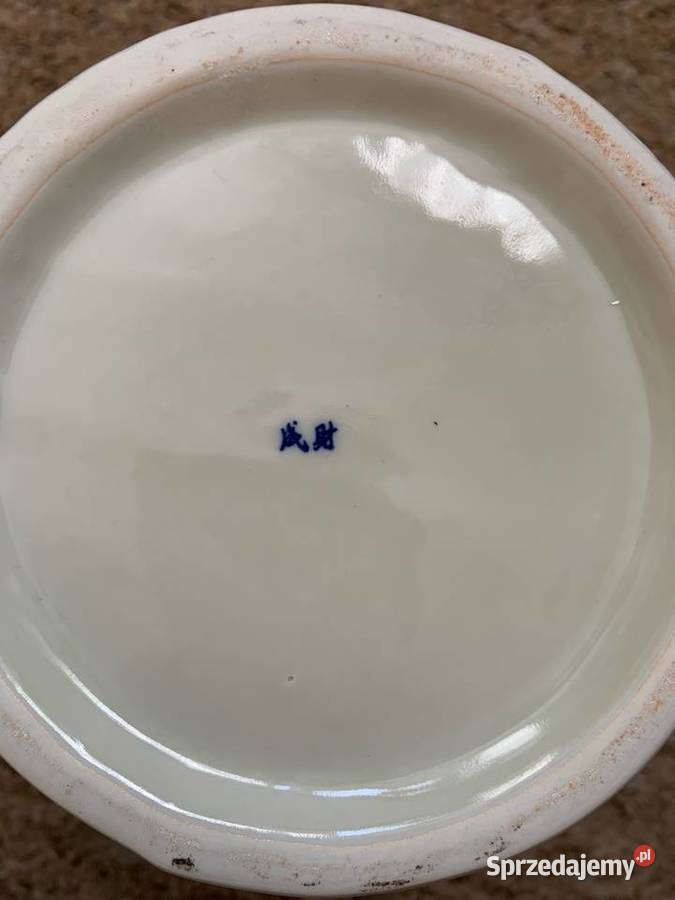 Chińska waza wazon Porcelana i szkło wielkopolskie Pleszew