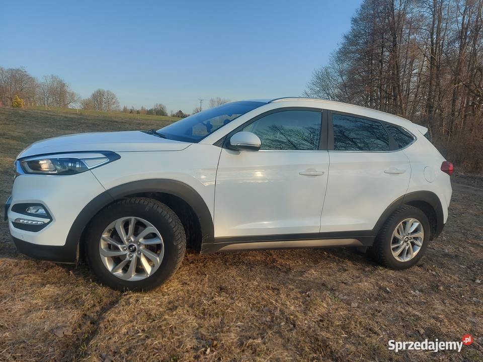 Hyundai Tucson III 20 Diesel 2016 Komfort Giżycko