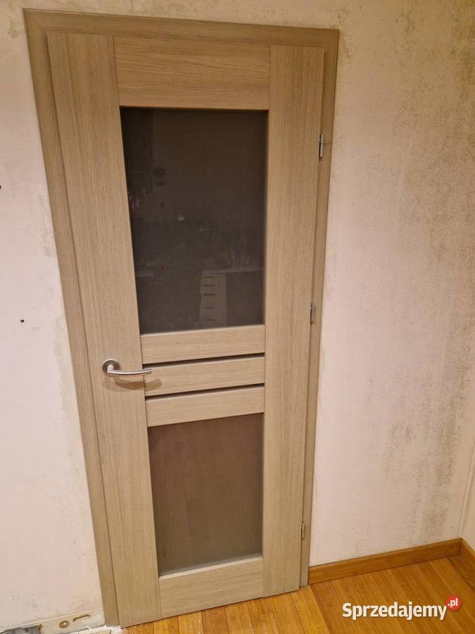 Drzwi z ościeżnicą DRE 70 prawe Zgierz