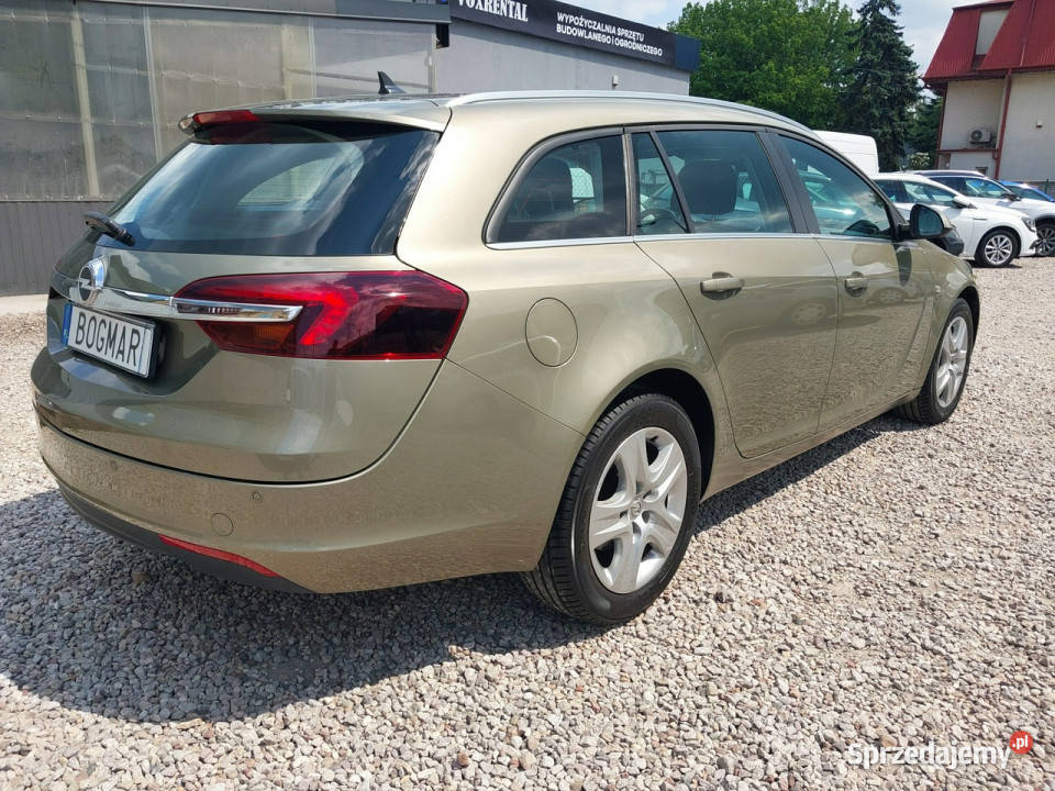 Opel Insignia 14 T 140 kombi SALON 100 Warszawa