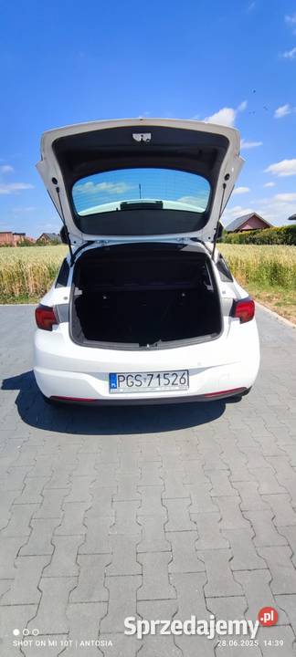 Astra K super stan i niski przebieg Krobia