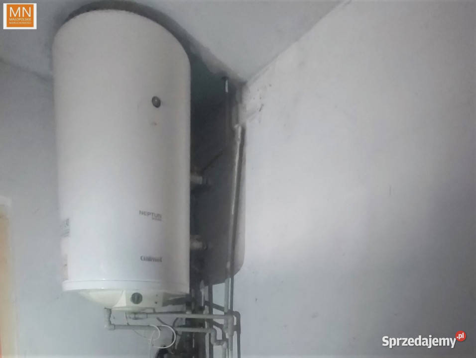 sprzedaży domu wolnostojącego 100 metrów