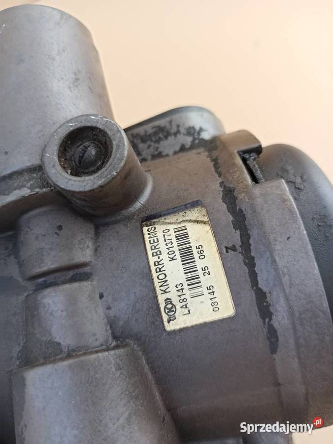 INECO EUROCARGO PODSTAWA OSUSZACZ KOMPLETNY Pozostałe Bieleń