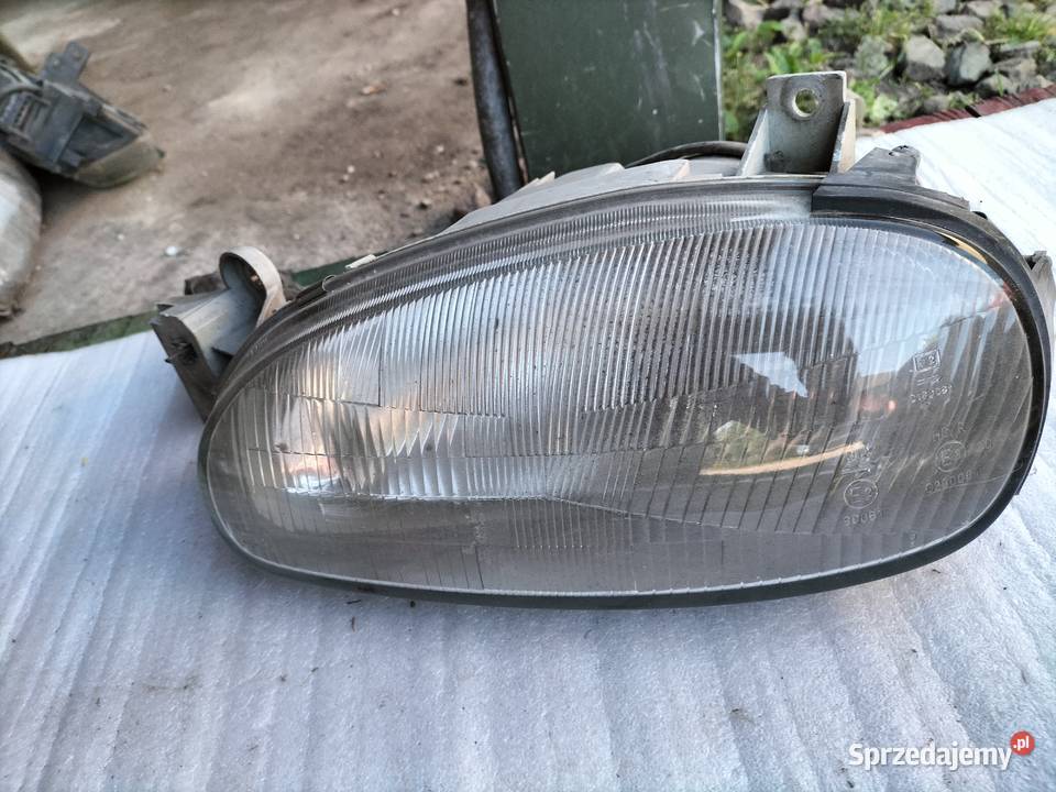 Mazda 121 LAMPA PRZÓD PRZEDNIA LEWA Części samochodowe lubelskie Kamień-Kolonia sprzedam
