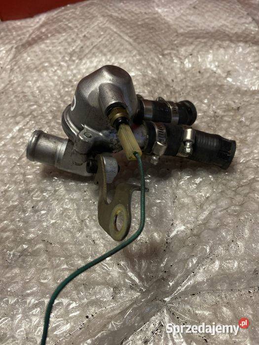 Honda VFR 750 termostat obudowa C141 Poznań sprzedam