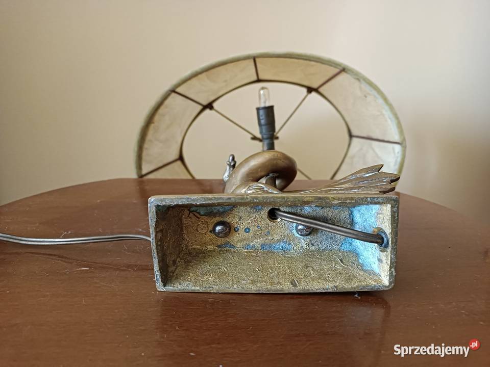 Lampa z brązu Francja Budzyń