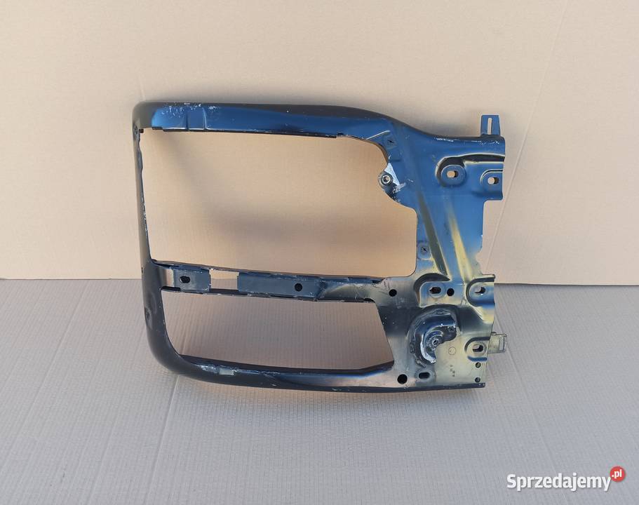 MAN TGS TGM TGL REFLEKTOR PRAWY LAMPA PRAWA sprzedam