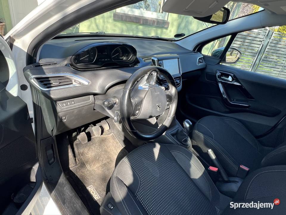 Peugeot 208 16 bluehdi 2017 260 tkm wielkopolskie