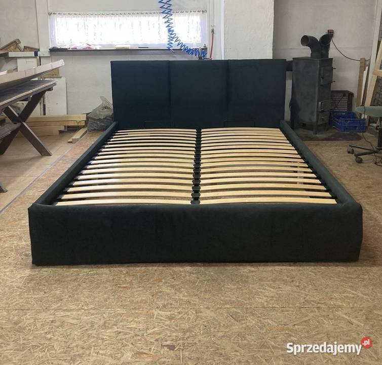 Łóżka sypialniane ze stelażem i pojemnikiem