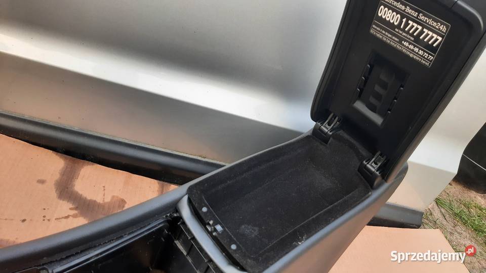 podłokietnik tunel środkowy mercedes C w203 dolnośląskie Dębno sprzedam