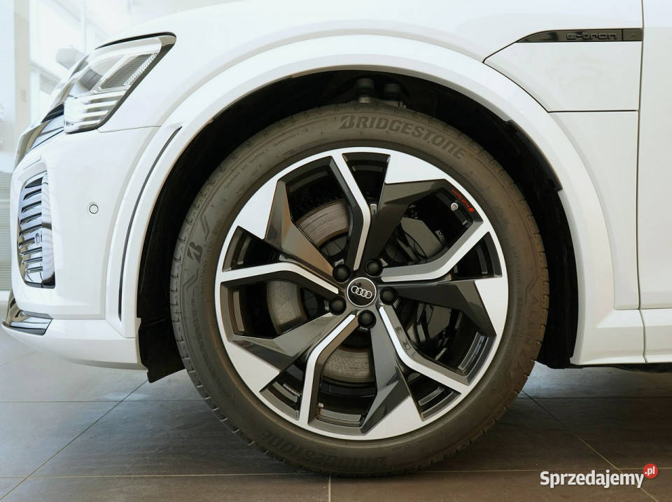 Audi SQ8 etron 503 Quattro BO VirtualPlus Matrix szyberdach Kielce sprzedam