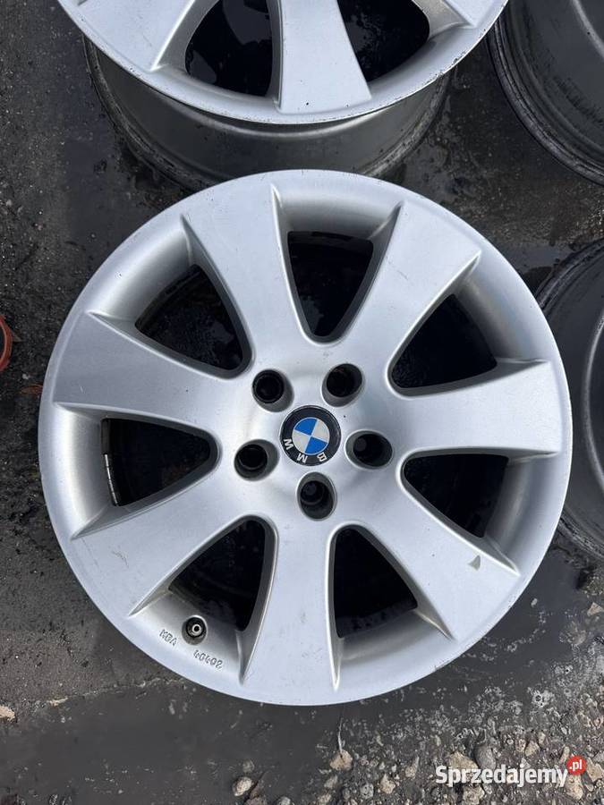 Komplet alufelg Bmw 8Jx17H2 ET18 5x120 Średnica 17" sprzedam