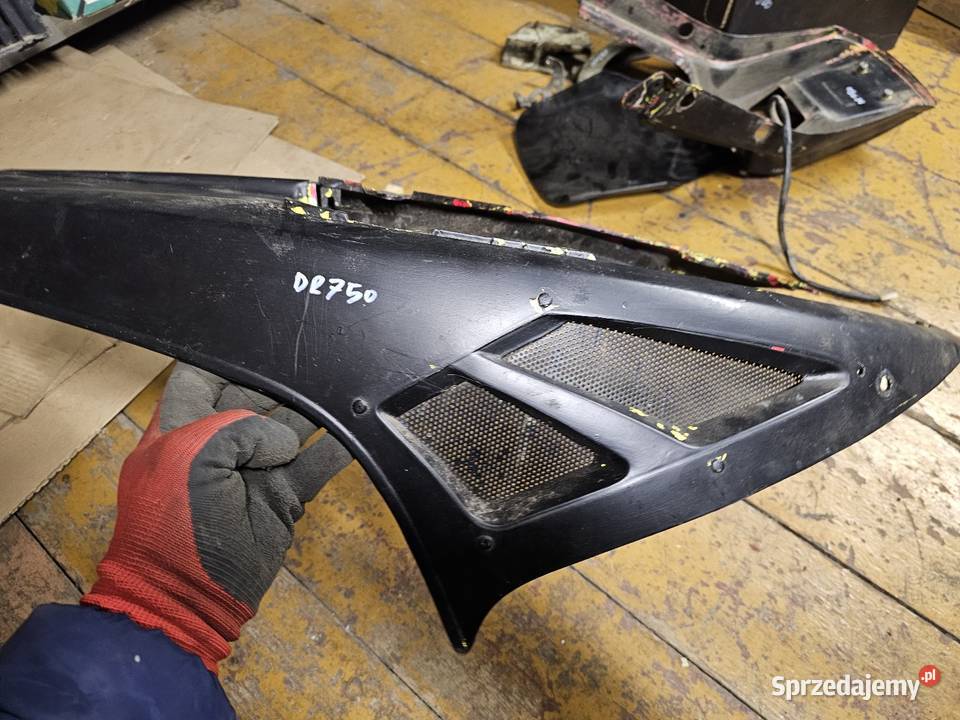 Suzuki DR 800 750 błotnik dziób plastik przedni Jelenia Góra