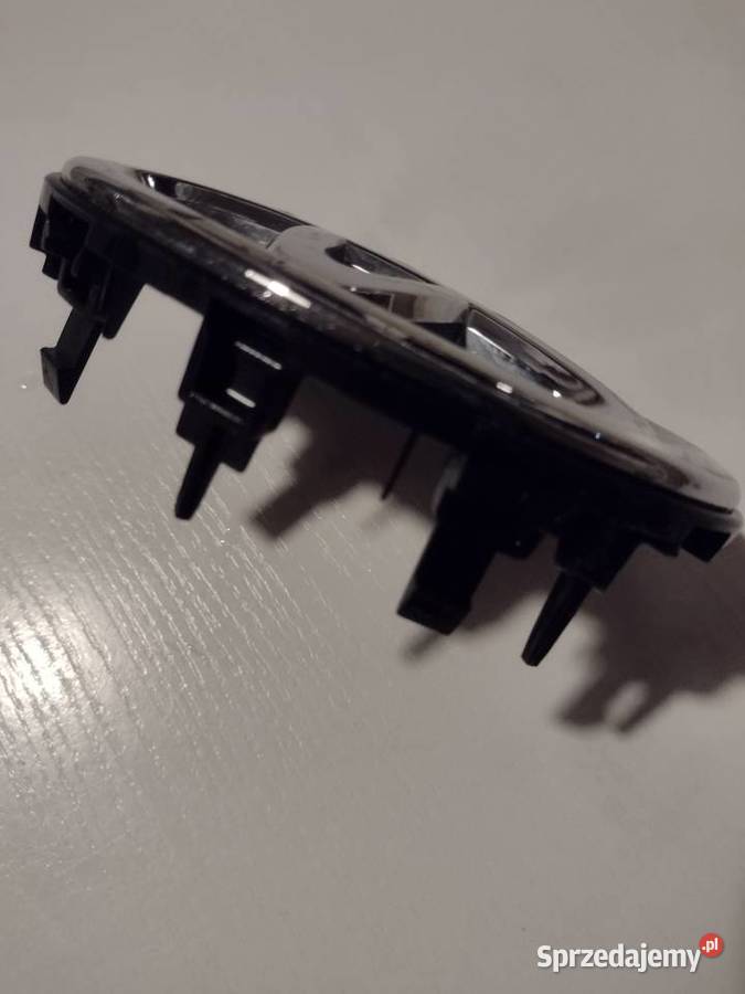 Emblemat znaczek logo Toyota podkarpackie Nowa Dęba sprzedam