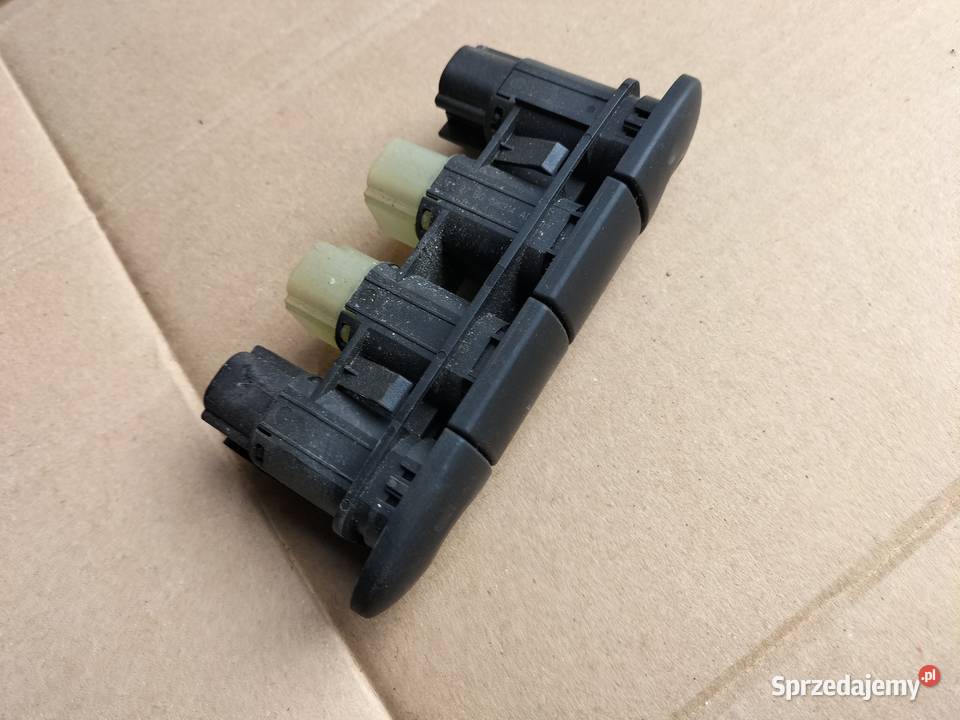 FORD MONDEO MK2 PRZEŁĄCZNIK WŁĄCZNIK GRZANIA osobowe Kamień-Kolonia