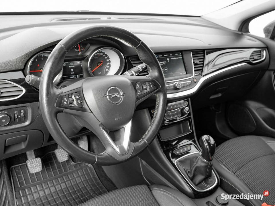 Opel Astra 5WY1412 T Elegance Podgrzf I kier nieuszkodzony Pępowo