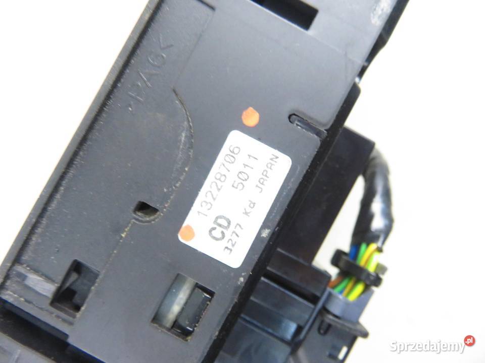 PANEL SZYB OPEL ZAFIRA B A05 13228706