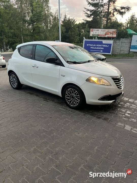 Lancia ylipson 900 turbo 2011 CD podkarpackie Przemyśl