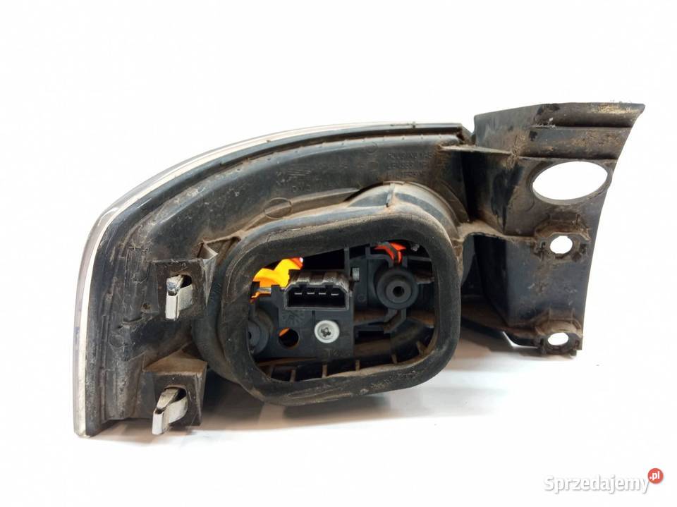 LAMPA TYŁ PRAWA EU Seat Ibiza III 20022008