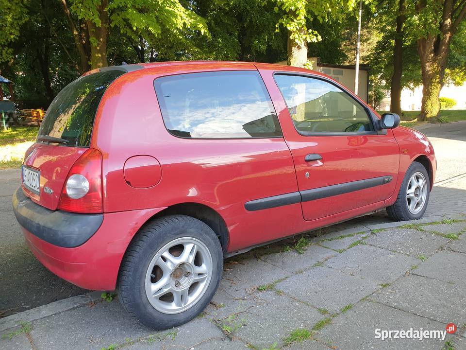 Renault Clio 2001świeże opłaty na Racibórz
