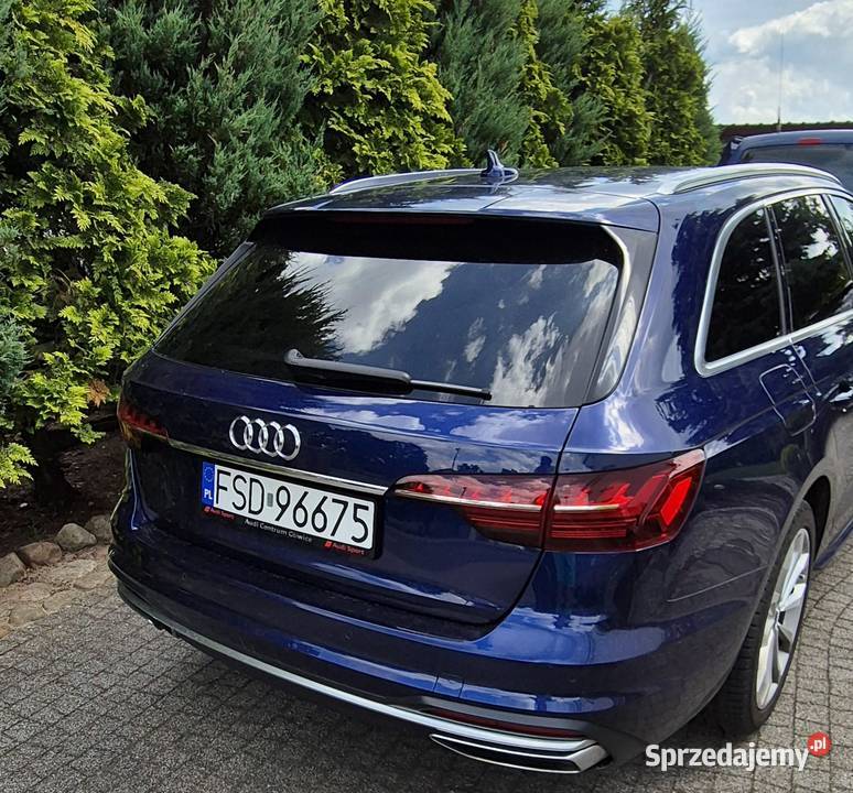 Audisia Audi a4 b9 20r niski przebieg Osów