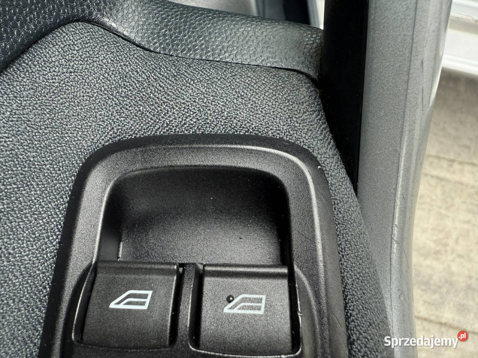 Ford Fiesta nowa Niski oryginalny przebieg Mk7 ogrzewanie postojowe sprzedam